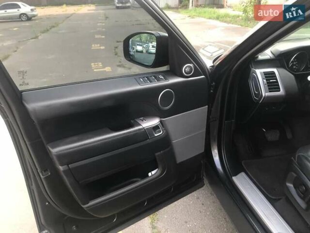 Сірий Ленд Ровер Range Rover Sport, об'ємом двигуна 3 л та пробігом 120 тис. км за 31900 $, фото 29 на Automoto.ua