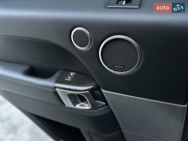 Серый Ленд Ровер Рендж Ровер Спорт, объемом двигателя 2.99 л и пробегом 177 тыс. км за 29999 $, фото 117 на Automoto.ua