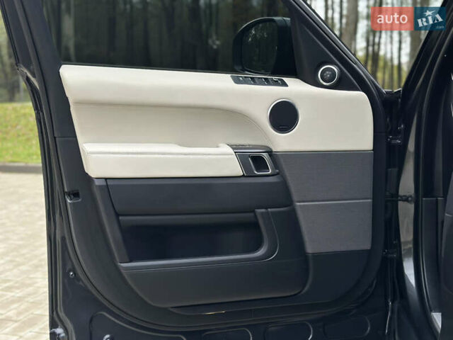 Ленд Ровер Рендж Ровер Спорт 2016 в Ковель на Automoto.ua Серый Ленд Ровер Рендж Ровер Спорт, объемом двигателя 4.4 л и пробегом 206 тыс. км за 39500 $, фото 24 на Automoto.ua