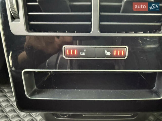 Сірий Ленд Ровер Range Rover Sport, об'ємом двигуна 3 л та пробігом 167 тис. км за 24999 $, фото 53 на Automoto.ua