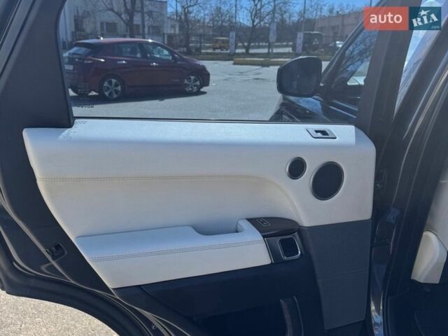 Серый Ленд Ровер Рендж Ровер Спорт, объемом двигателя 2.99 л и пробегом 163 тыс. км за 28000 $, фото 14 на Automoto.ua