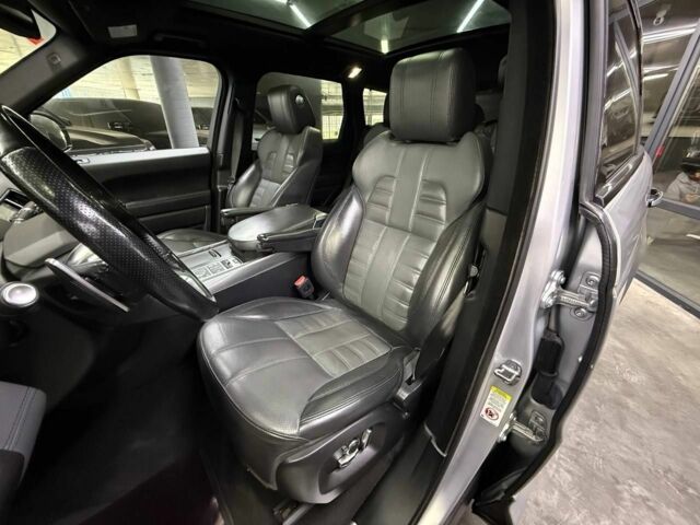 Серый Ленд Ровер Рендж Ровер Спорт, объемом двигателя 3 л и пробегом 3 тыс. км за 31000 $, фото 3 на Automoto.ua