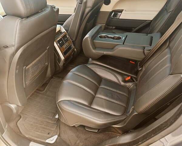 Сірий Ленд Ровер Range Rover Sport, об'ємом двигуна 3 л та пробігом 165 тис. км за 26500 $, фото 30 на Automoto.ua