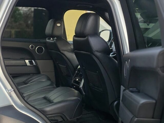 Сірий Ленд Ровер Range Rover Sport, об'ємом двигуна 2.99 л та пробігом 226 тис. км за 25999 $, фото 24 на Automoto.ua