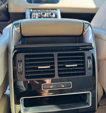 Сірий Ленд Ровер Range Rover Sport, об'ємом двигуна 3 л та пробігом 138 тис. км за 24700 $, фото 4 на Automoto.ua