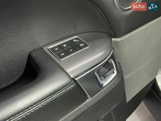 Сірий Ленд Ровер Range Rover Sport, об'ємом двигуна 3 л та пробігом 107 тис. км за 34999 $, фото 8 на Automoto.ua