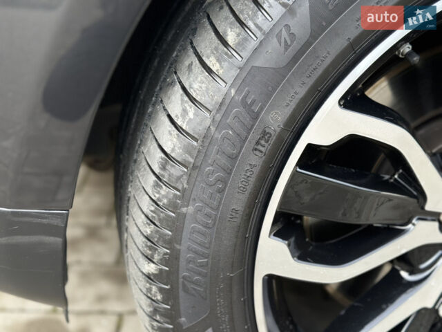 Сірий Ленд Ровер Range Rover Sport, об'ємом двигуна 4.4 л та пробігом 206 тис. км за 38800 $, фото 55 на Automoto.ua