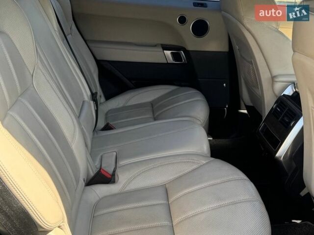 Серый Ленд Ровер Рендж Ровер Спорт, объемом двигателя 2.99 л и пробегом 163 тыс. км за 28000 $, фото 10 на Automoto.ua