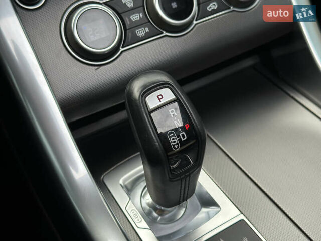 Серый Ленд Ровер Рендж Ровер Спорт, объемом двигателя 4.4 л и пробегом 206 тыс. км за 39500 $, фото 124 на Automoto.ua