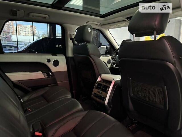 Сірий Ленд Ровер Range Rover Sport, об'ємом двигуна 2.99 л та пробігом 96 тис. км за 32500 $, фото 46 на Automoto.ua