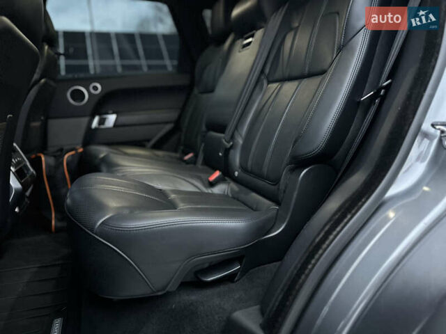 Серый Ленд Ровер Рендж Ровер Спорт, объемом двигателя 2.99 л и пробегом 177 тыс. км за 29999 $, фото 114 на Automoto.ua