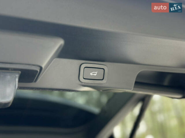 Серый Ленд Ровер Рендж Ровер Спорт, объемом двигателя 4.4 л и пробегом 206 тыс. км за 39500 $, фото 81 на Automoto.ua