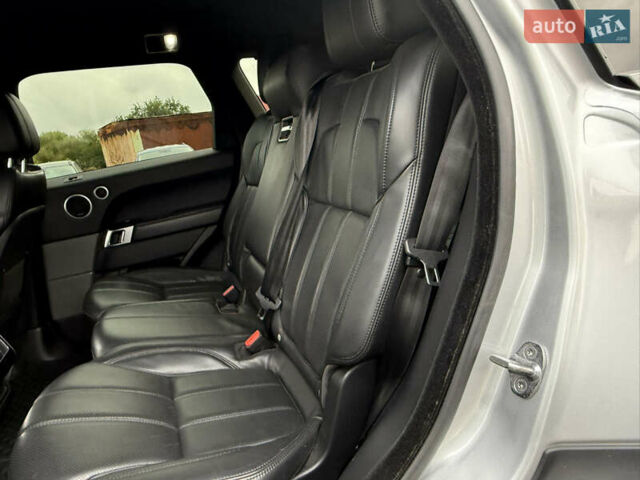 Сірий Ленд Ровер Range Rover Sport, об'ємом двигуна 3 л та пробігом 167 тис. км за 24999 $, фото 55 на Automoto.ua
