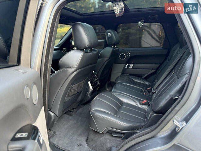 Сірий Ленд Ровер Range Rover Sport, об'ємом двигуна 2.99 л та пробігом 198 тис. км за 33000 $, фото 17 на Automoto.ua