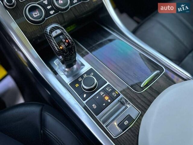 Серый Ленд Ровер Рендж Ровер Спорт, объемом двигателя 2.99 л и пробегом 161 тыс. км за 27900 $, фото 17 на Automoto.ua