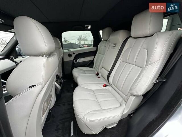 Серый Ленд Ровер Рендж Ровер Спорт, объемом двигателя 3 л и пробегом 165 тыс. км за 23500 $, фото 24 на Automoto.ua