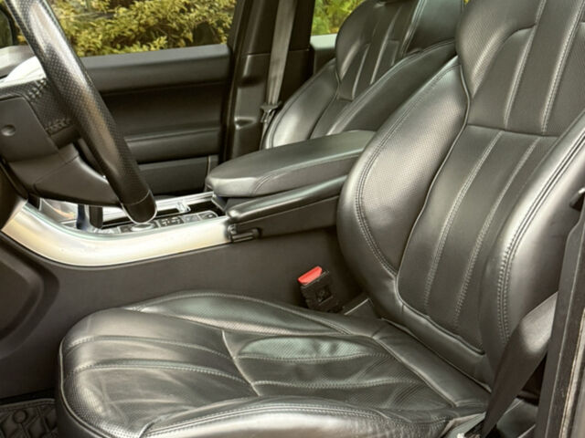 Сірий Ленд Ровер Range Rover Sport, об'ємом двигуна 2.99 л та пробігом 167 тис. км за 28000 $, фото 29 на Automoto.ua