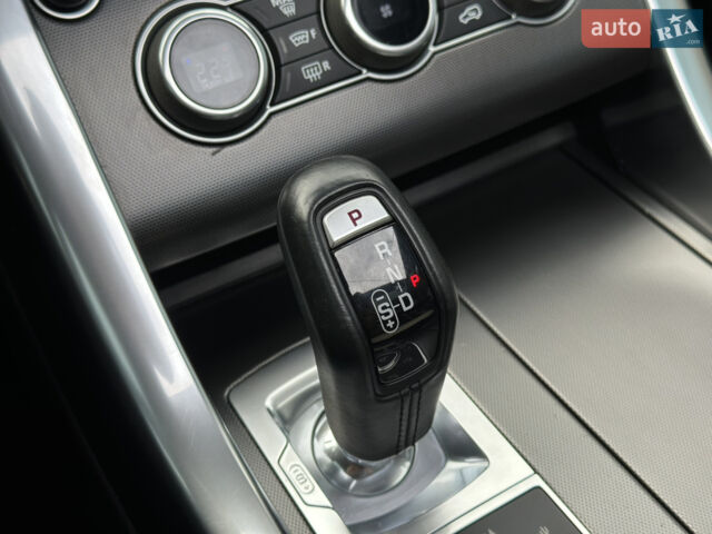 Сірий Ленд Ровер Range Rover Sport, об'ємом двигуна 4.4 л та пробігом 206 тис. км за 38800 $, фото 124 на Automoto.ua