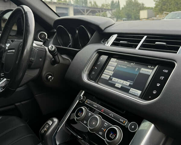 Сірий Ленд Ровер Range Rover Sport, об'ємом двигуна 3 л та пробігом 167 тис. км за 24999 $, фото 36 на Automoto.ua