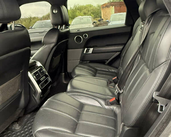 Сірий Ленд Ровер Range Rover Sport, об'ємом двигуна 3 л та пробігом 167 тис. км за 24999 $, фото 56 на Automoto.ua