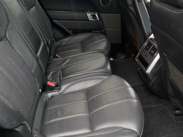 Сірий Ленд Ровер Range Rover Sport, об'ємом двигуна 3 л та пробігом 120 тис. км за 29900 $, фото 13 на Automoto.ua