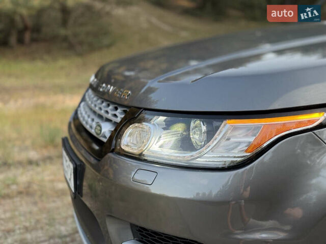 Сірий Ленд Ровер Range Rover Sport, об'ємом двигуна 2.99 л та пробігом 198 тис. км за 33000 $, фото 8 на Automoto.ua