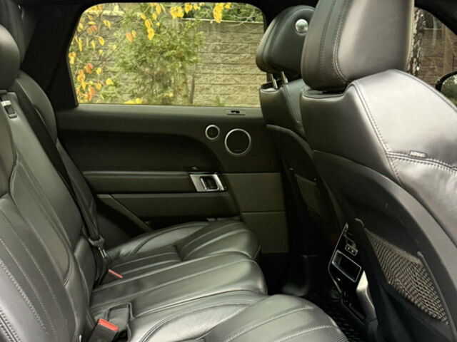 Сірий Ленд Ровер Range Rover Sport, об'ємом двигуна 2.99 л та пробігом 167 тис. км за 28000 $, фото 35 на Automoto.ua
