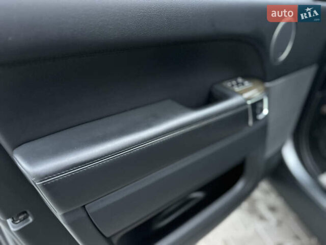 Серый Ленд Ровер Рендж Ровер Спорт, объемом двигателя 2.99 л и пробегом 177 тыс. км за 29999 $, фото 101 на Automoto.ua