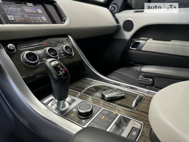 Сірий Ленд Ровер Range Rover Sport, об'ємом двигуна 2.99 л та пробігом 96 тис. км за 32500 $, фото 35 на Automoto.ua