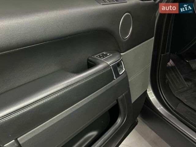 Сірий Ленд Ровер Range Rover Sport, об'ємом двигуна 3 л та пробігом 107 тис. км за 34999 $, фото 7 на Automoto.ua