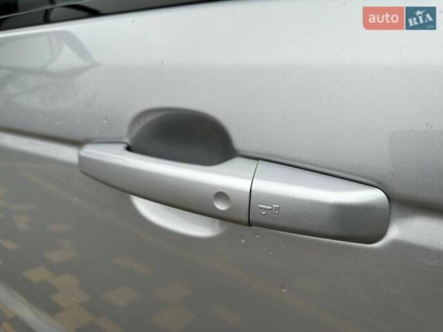 Серый Ленд Ровер Рендж Ровер Спорт, объемом двигателя 3 л и пробегом 165 тыс. км за 23500 $, фото 17 на Automoto.ua