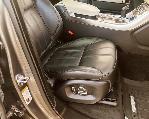 Сірий Ленд Ровер Range Rover Sport, об'ємом двигуна 3 л та пробігом 165 тис. км за 26500 $, фото 31 на Automoto.ua