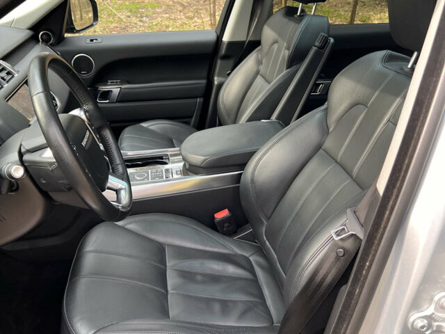 Сірий Ленд Ровер Range Rover Sport, об'ємом двигуна 3 л та пробігом 137 тис. км за 40500 $, фото 24 на Automoto.ua
