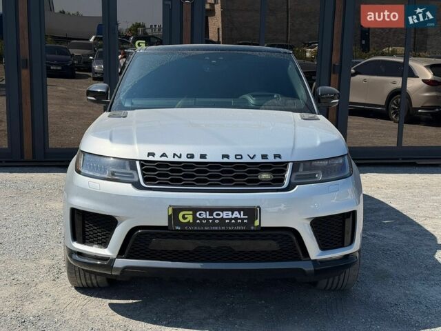 Сірий Ленд Ровер Range Rover Sport, об'ємом двигуна 3 л та пробігом 111 тис. км за 38800 $, фото 2 на Automoto.ua