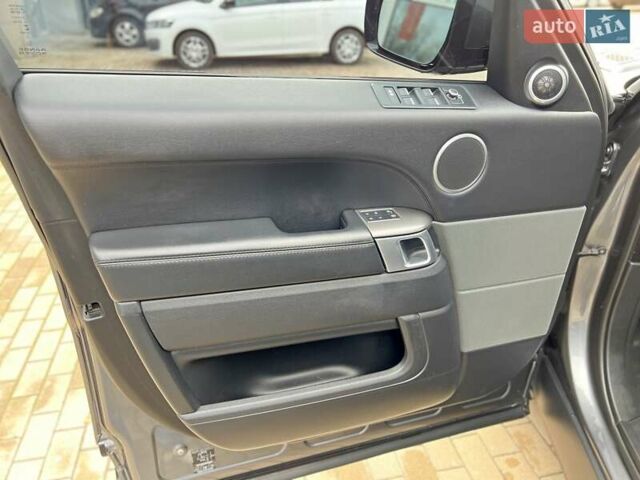 Серый Ленд Ровер Рендж Ровер Спорт, объемом двигателя 2.99 л и пробегом 130 тыс. км за 31900 $, фото 14 на Automoto.ua