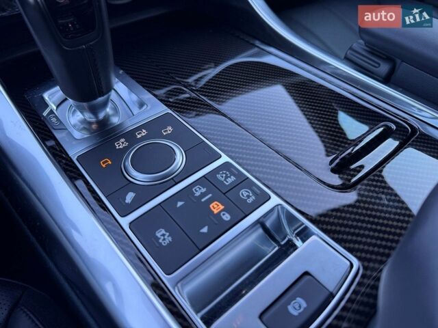 Сірий Ленд Ровер Range Rover Sport, об'ємом двигуна 2.99 л та пробігом 115 тис. км за 34222 $, фото 47 на Automoto.ua