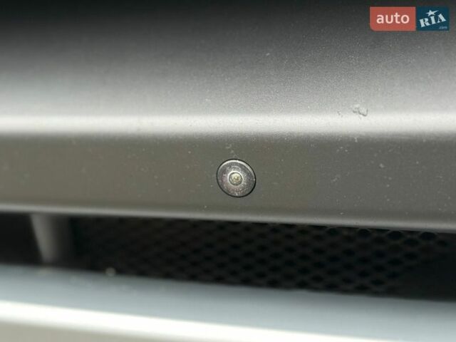 Сірий Ленд Ровер Range Rover Sport, об'ємом двигуна 2.99 л та пробігом 88 тис. км за 38900 $, фото 34 на Automoto.ua