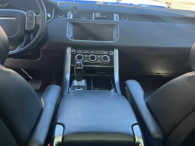 Сірий Ленд Ровер Range Rover Sport, об'ємом двигуна 2.99 л та пробігом 210 тис. км за 35000 $, фото 7 на Automoto.ua