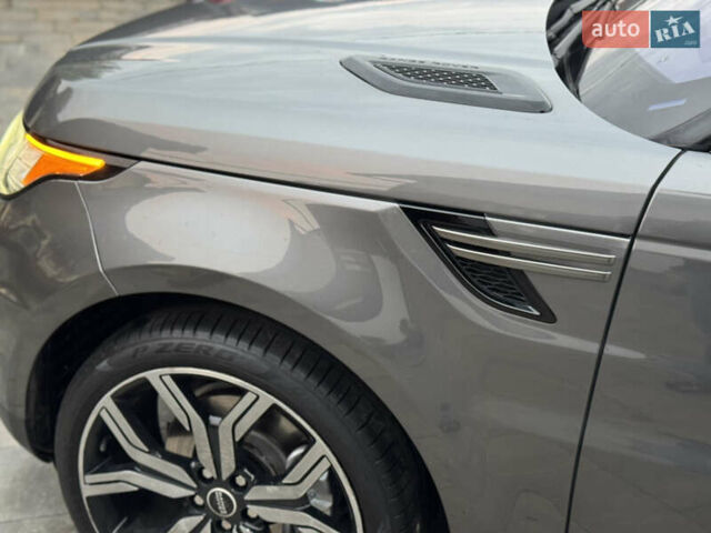 Сірий Ленд Ровер Range Rover Sport, об'ємом двигуна 2.99 л та пробігом 211 тис. км за 27500 $, фото 8 на Automoto.ua