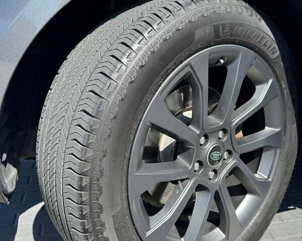 Сірий Ленд Ровер Range Rover Sport, об'ємом двигуна 2 л та пробігом 171 тис. км за 30000 $, фото 21 на Automoto.ua