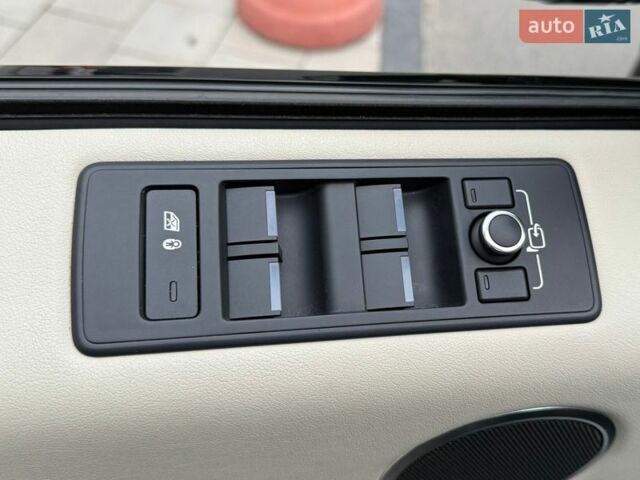 Сірий Ленд Ровер Range Rover Sport, об'ємом двигуна 2.99 л та пробігом 88 тис. км за 38900 $, фото 54 на Automoto.ua