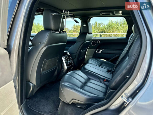 Сірий Ленд Ровер Range Rover Sport, об'ємом двигуна 2.99 л та пробігом 70 тис. км за 48800 $, фото 57 на Automoto.ua