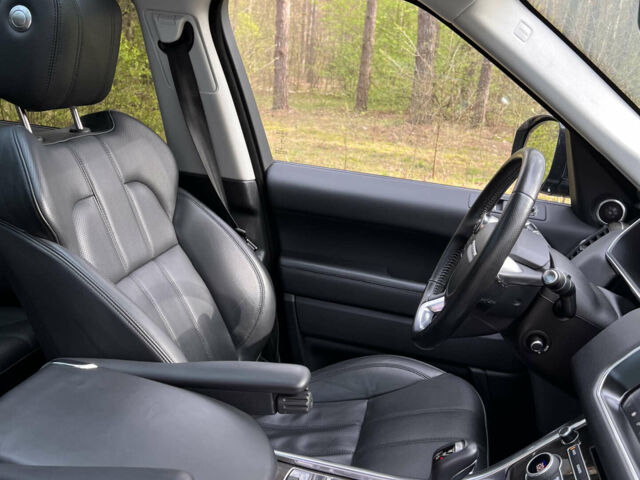 Сірий Ленд Ровер Range Rover Sport, об'ємом двигуна 3 л та пробігом 137 тис. км за 40500 $, фото 28 на Automoto.ua
