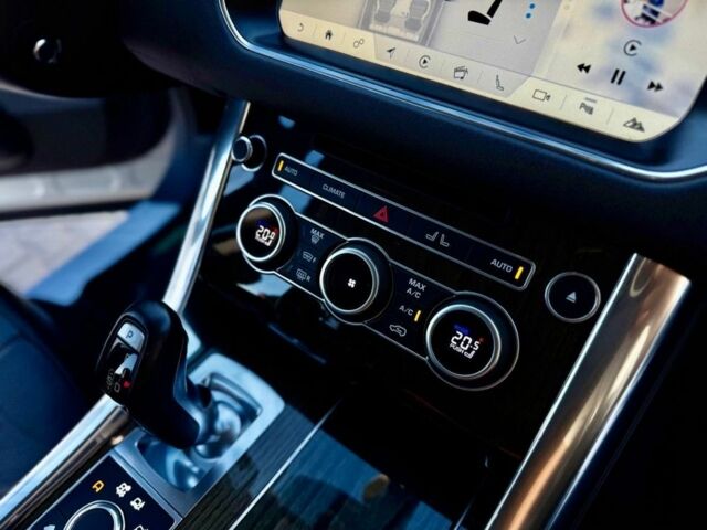 Сірий Ленд Ровер Range Rover Sport, об'ємом двигуна 3 л та пробігом 110 тис. км за 33000 $, фото 3 на Automoto.ua