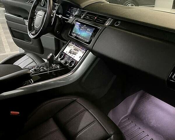 Сірий Ленд Ровер Range Rover Sport, об'ємом двигуна 3 л та пробігом 33 тис. км за 55000 $, фото 12 на Automoto.ua