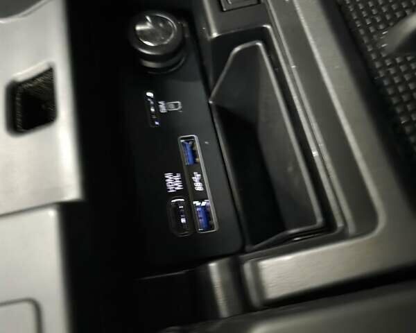 Серый Ленд Ровер Рендж Ровер Спорт, объемом двигателя 2.99 л и пробегом 202 тыс. км за 28700 $, фото 30 на Automoto.ua