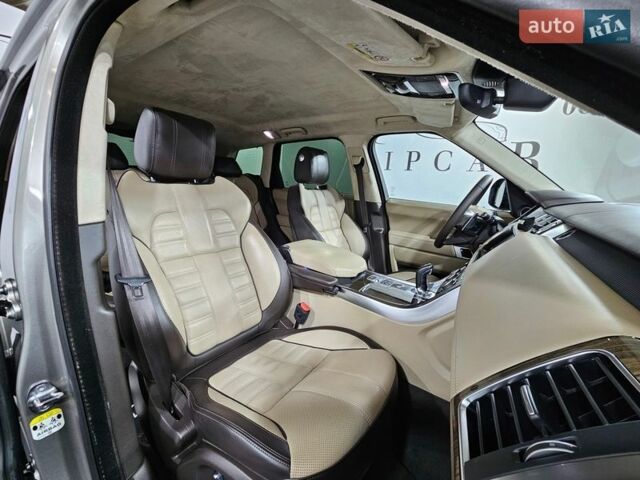 Серый Ленд Ровер Рендж Ровер Спорт, объемом двигателя 2.99 л и пробегом 173 тыс. км за 29500 $, фото 4 на Automoto.ua