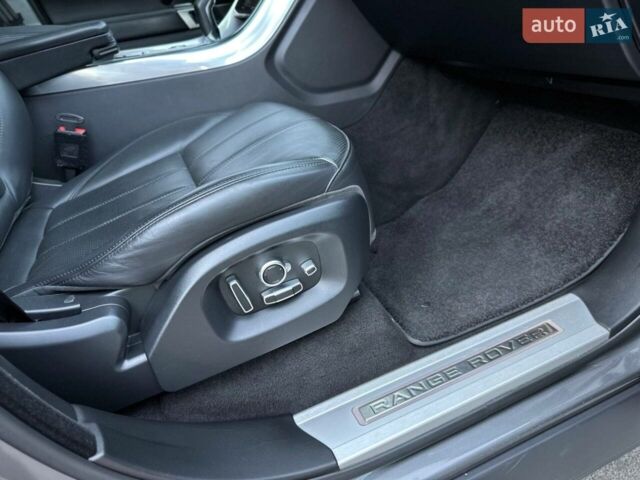 Сірий Ленд Ровер Range Rover Sport, об'ємом двигуна 2.99 л та пробігом 74 тис. км за 39999 $, фото 65 на Automoto.ua
