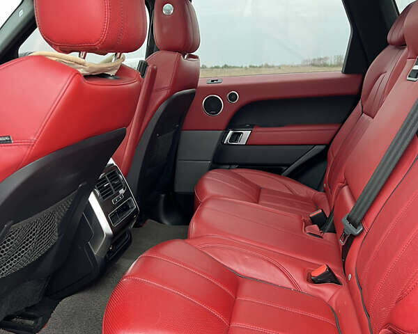 Сірий Ленд Ровер Range Rover Sport, об'ємом двигуна 2.99 л та пробігом 107 тис. км за 43000 $, фото 5 на Automoto.ua