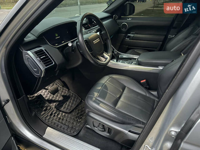 Ленд Ровер Рендж Ровер Спорт 2017 в Киеве на Automoto.ua Серый Ленд Ровер Рендж Ровер Спорт, объемом двигателя 3 л и пробегом 100 тыс. км за 48000 $, фото 11 на Automoto.ua